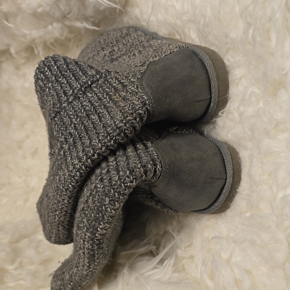Sonoma Life + Style Brand Grey Boots Girls Size 3 kids - Picture 5 of 8